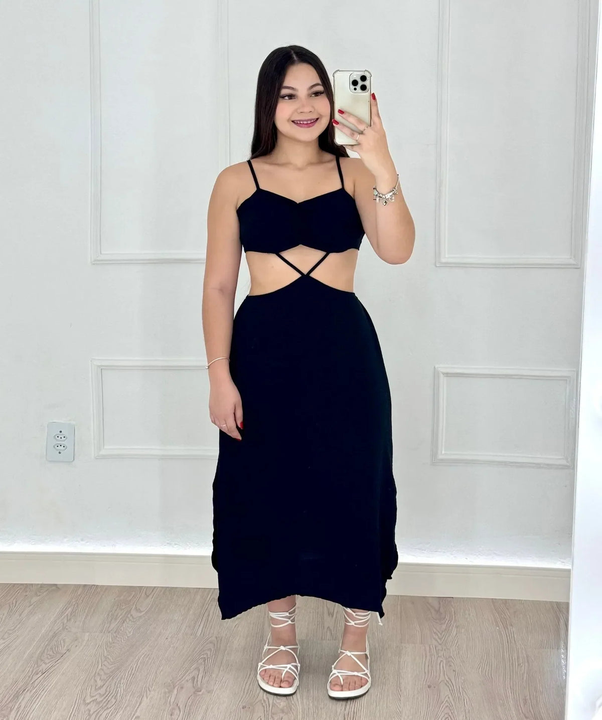 Vestido Luara Max Mídi Preto